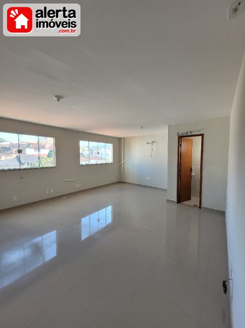 Sala Comercial - Aluguel:  Centro, Rio Bonito - RJ